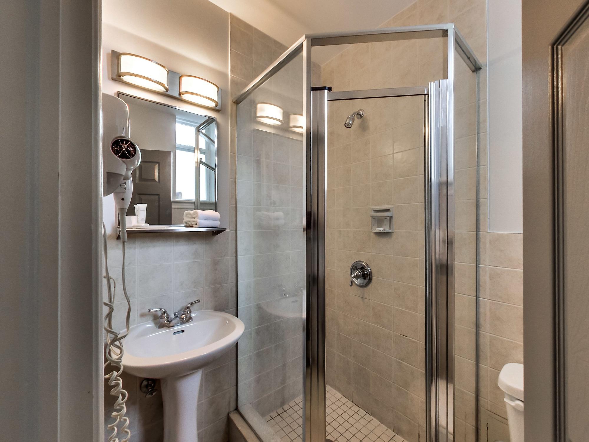 Isabella Hotel & Suites Toronto Eksteriør billede